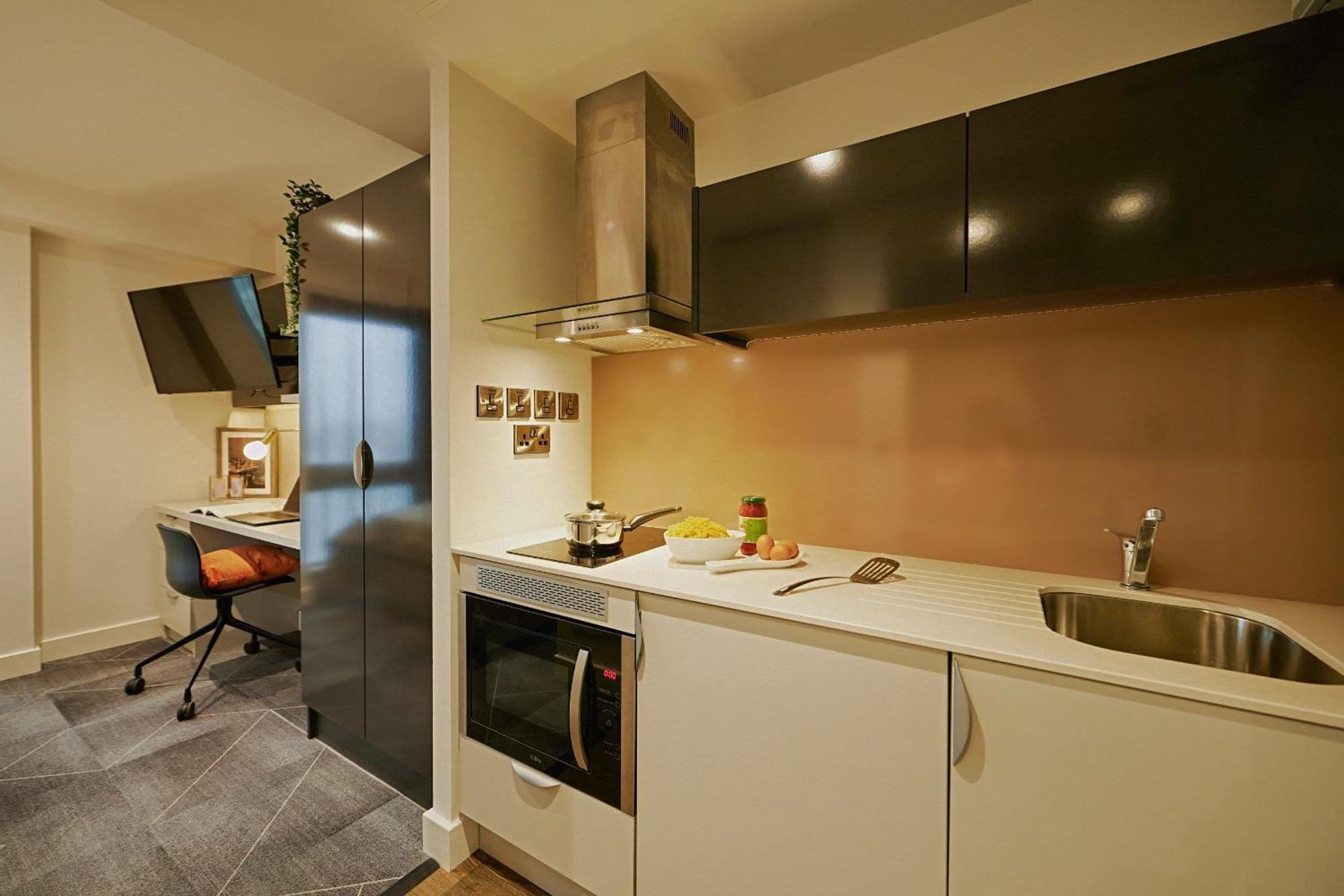 Fully Equipped Modern Studios In Glasgow West End For Students Only Экстерьер фото
